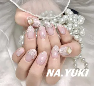 ネイル 🌷 Mooning 🌷のネイルデザイン