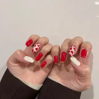 ネイル 黒葛原 めぐみのネイルデザイン