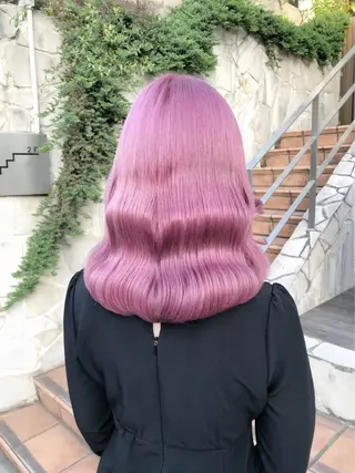 ミディアム カラー ヘアアレンジ 🌷FUKA🌷 まろやかハイトーンのヘアスタイル