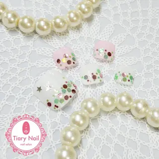 ネイル 💗🪽Tiary Nail🪽💗のネイルデザイン