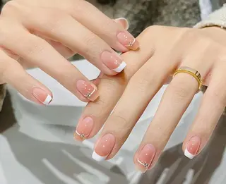 ネイル KiKO 🌻ひまわりサロンのネイルデザイン