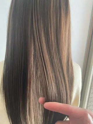 ロング ☆髪質改善☆ 伊藤 祐美のヘアスタイル