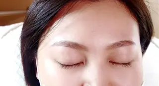 メンズ アイブロウ NAZ eyelash&eyebrow by medical salon所属・NAZ 表参道 Tomokoのマツエク・マツパデザイン