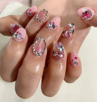 ネイル AZU nailのネイルデザイン