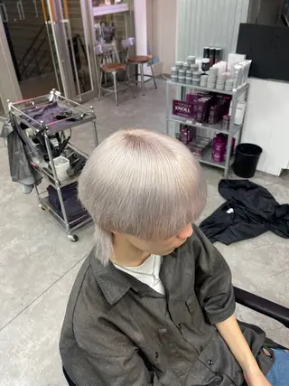 カラー メンズハイトーン 北斗💍レイヤーのヘアスタイル