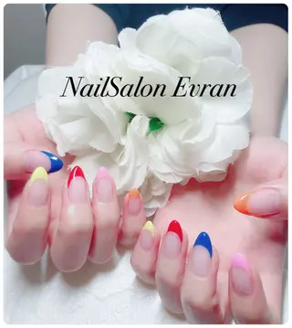 ネイル Nail salon Evranのネイルデザイン