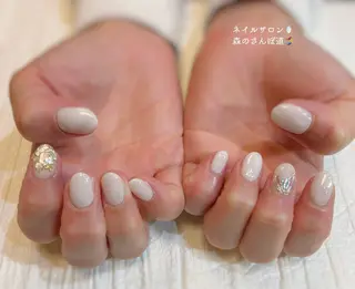 ネイル 森のさんぽ道所属・ショートネイル 森のさんぽ道のネイルデザイン