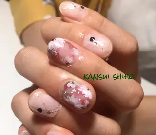 ネイル Elio所属・Elio 国泰寺のネイルデザイン