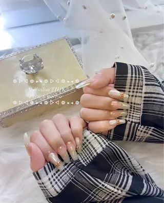 ネイル TIDY M&Mのネイルデザイン