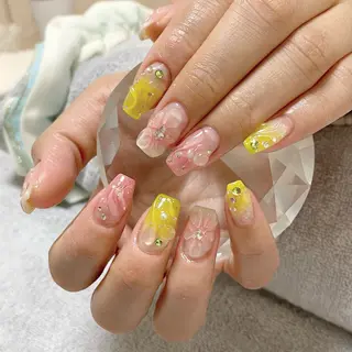 ネイル 💅fleur Ayumiのネイルデザイン