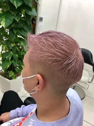 ショート カラー メンズ 渕向 克海のヘアスタイル