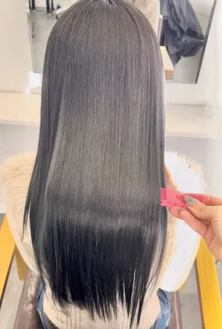 ロング ユイ 別府ですのヘアスタイル