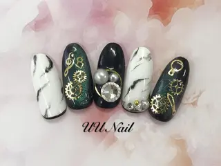 ネイル UU Salon所属・UU ゆきのネイルデザイン