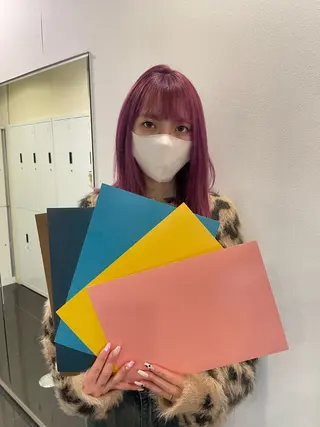 ミディアム カラー ハイトーン/パーソナ ルカラー診断・ユキノのヘアスタイル