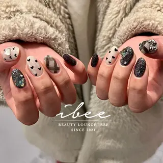 ネイル ibee nail 🤍yumiのネイルデザイン