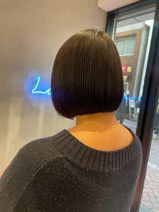 ショート Misaki /ボブ/縮毛矯正のヘアスタイル