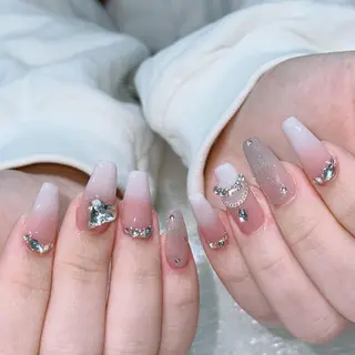 ネイル Queens momoのネイルデザイン