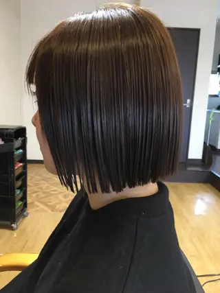ミディアム ルミ エールのヘアスタイル