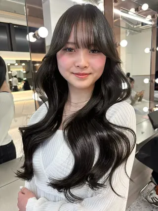 ロング 🍒ブリーチなしカラ ー／Sakura🍒のヘアスタイル