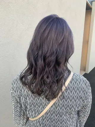 カラー 大友 麻衣のヘアスタイル