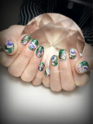 ネイル LOTUS ネイルサロンのネイルデザイン