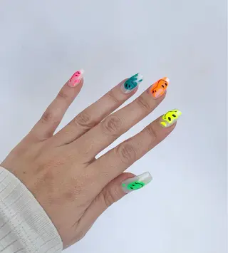 ネイル うるま市サロン Yuko Izawaのネイルデザイン