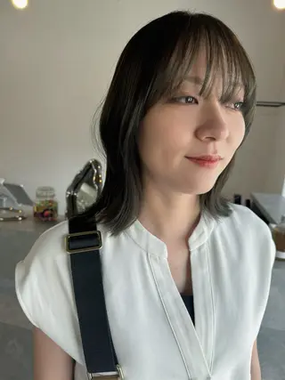 ミディアム miloc🫧 MOMOYOのヘアスタイル