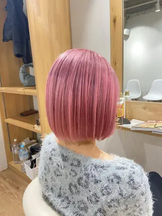 ショート カラー Kensho 京都駅 ケアブリーチのヘアスタイル