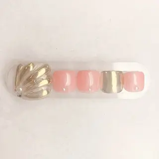 ネイル 早野 美菜子のネイルデザイン