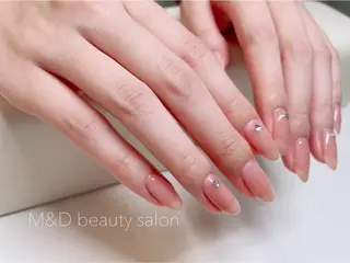 ネイル M&D BeautySalon銀座店所属・M&D 銀座店のネイルデザイン