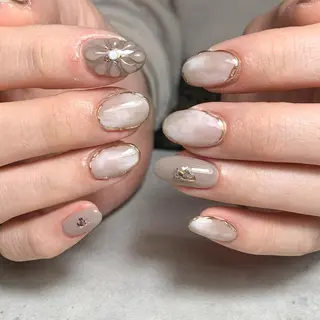 ネイル atelier　FIORITURA所属・FIORITURA aiのネイルデザイン