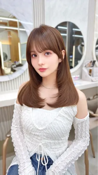 セミロング レイヤーカット/ 顔まわり/アオイのヘアスタイル