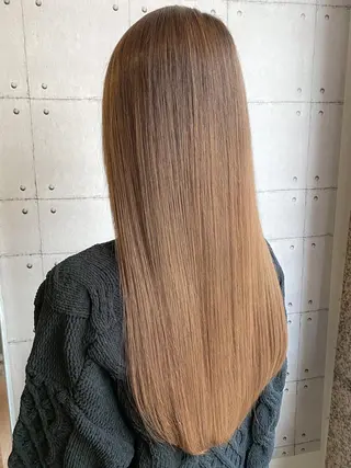 ロング 福元友梨 ディレクター✂️のヘアスタイル