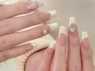 ネイル ティアラ ネイルのネイルデザイン