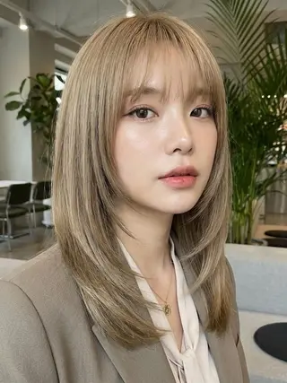 ロング カラー ☁️透明感カラー× レイヤー ☁️ノアのヘアスタイル