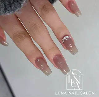 ネイル LUNA nailsalon2のネイルデザイン