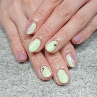 ネイル ジェヌインネイル 河内のネイルデザイン