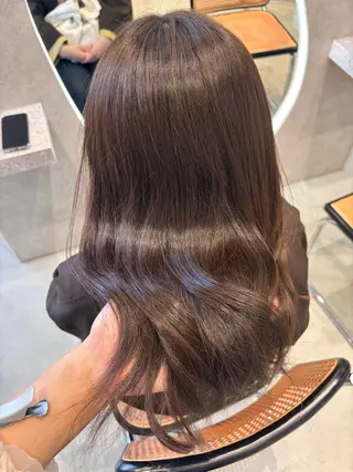 ロング 小澤 璃奈のヘアスタイル