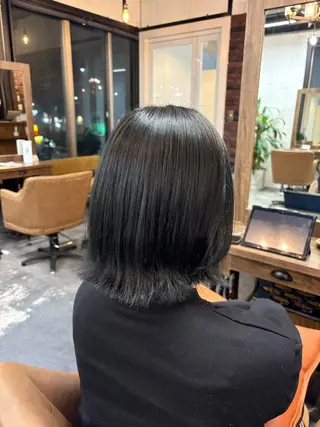 カラー veretta.matsuiyamate所属・まきの ふうかのヘアスタイル