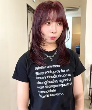 ロング カラー mizuki/ピンク ベージュ.レイヤーのヘアスタイル