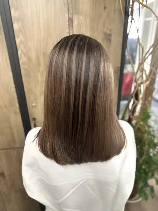 セミロング カラー VIF所属・🗻飯田誠也🗻 カットカラー得意のヘアスタイル