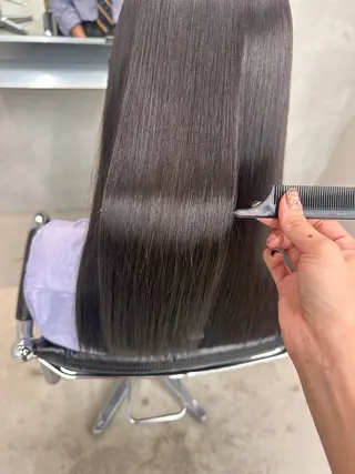 ロング 染谷 遥花のヘアスタイル