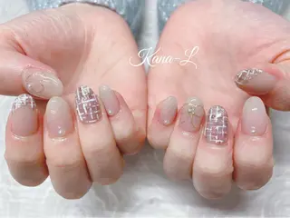 カラー ネイル 芦辺 香奈のネイルデザイン