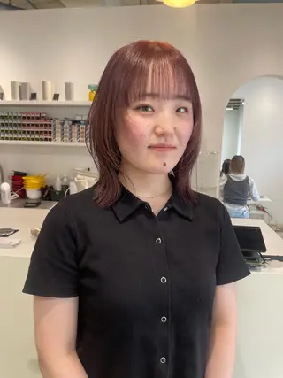 ミディアム カラー 𝘚𝘶𝘻𝘶 𓂃𓈒𓏸のヘアスタイル