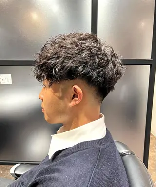 ショート パーマ メンズ BARBER SUGIYAMA所属・北千住理容室バーバー 小堀悠作のヘアスタイル