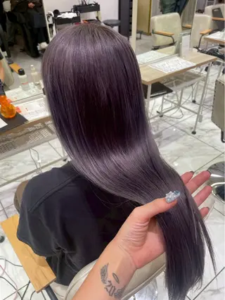 ロング カラー yurika🎀 透明感カラーのヘアスタイル