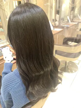 ロング カラー Dears 香芝店所属・関 優希のヘアスタイル