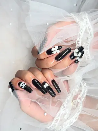 ネイル private salon le'a所属・le'a スタッフのネイルデザイン