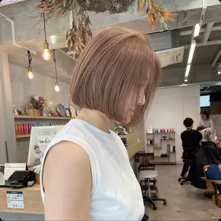 ショート ユイナ 🕊NaVI ベージュ/透明感のヘアスタイル