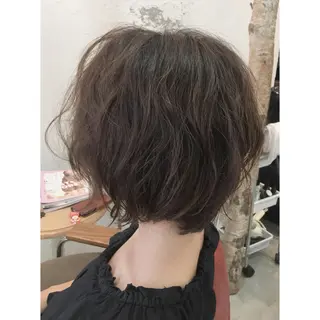 ショート パーマ fio マナミのヘアスタイル